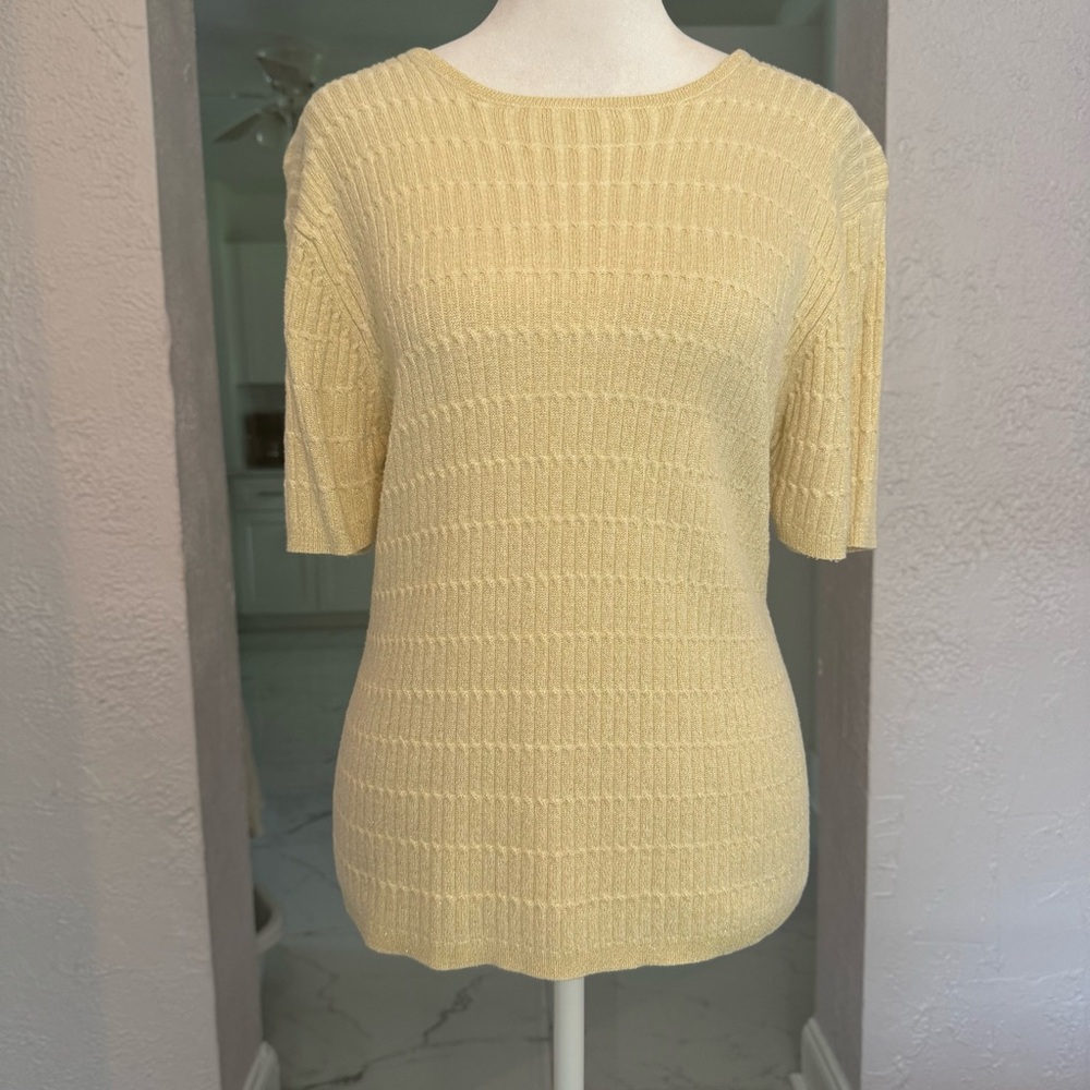C.B. Collections Yellow Knit Short Sleeve Sweater Stretchy
